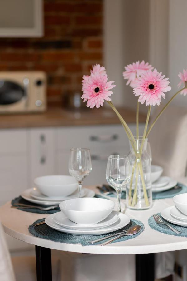 Warsaw Pruszkow Park View Comfortable Apartments By Noclegi Renters ภายนอก รูปภาพ